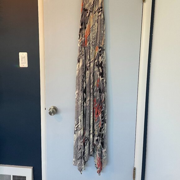 Chelsea Flower Multi-color High/Low Dress With Beaded Plunge Neckline - Picture 5 of 9